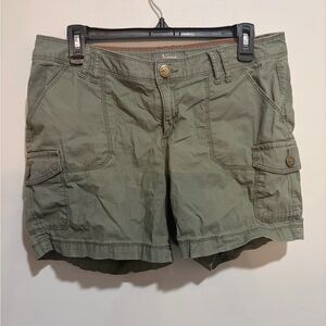 Natural Reflections Sage Cargo Shorts